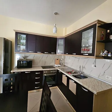 Albania Dream Holidays דירה סרנדה