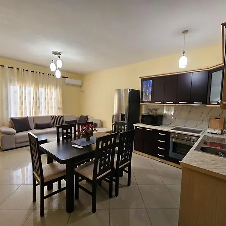 Albania Dream Holidays דירה