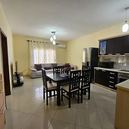 דירה Albania Dream Holidays סרנדה